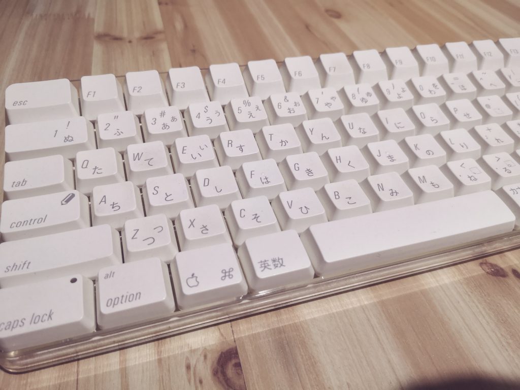Apple Wireless keyboard M9270J/AのJISキーボード配列