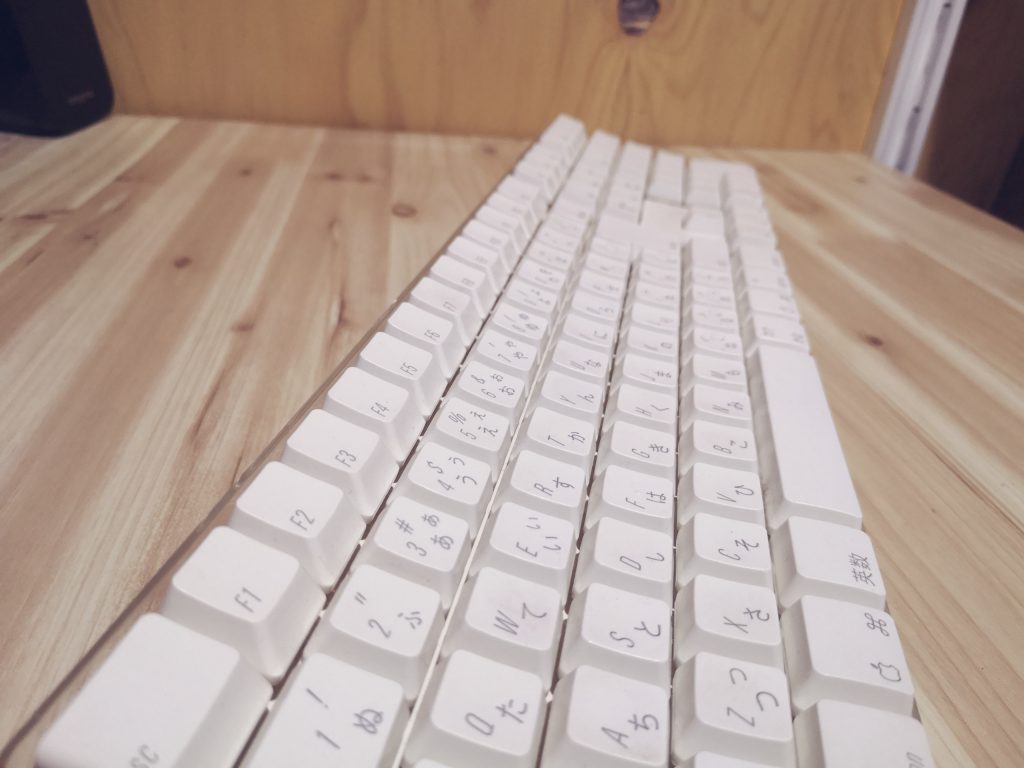 Apple Wireless keyboard M9270J/Aの白さ