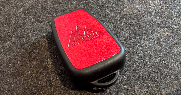 ネクサスジャパンRAV4キーケースレビュー｜本革×TPUで傷対策