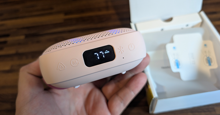 Soundcore Boom Go 3i本体の操作ボタンとディスプレイ